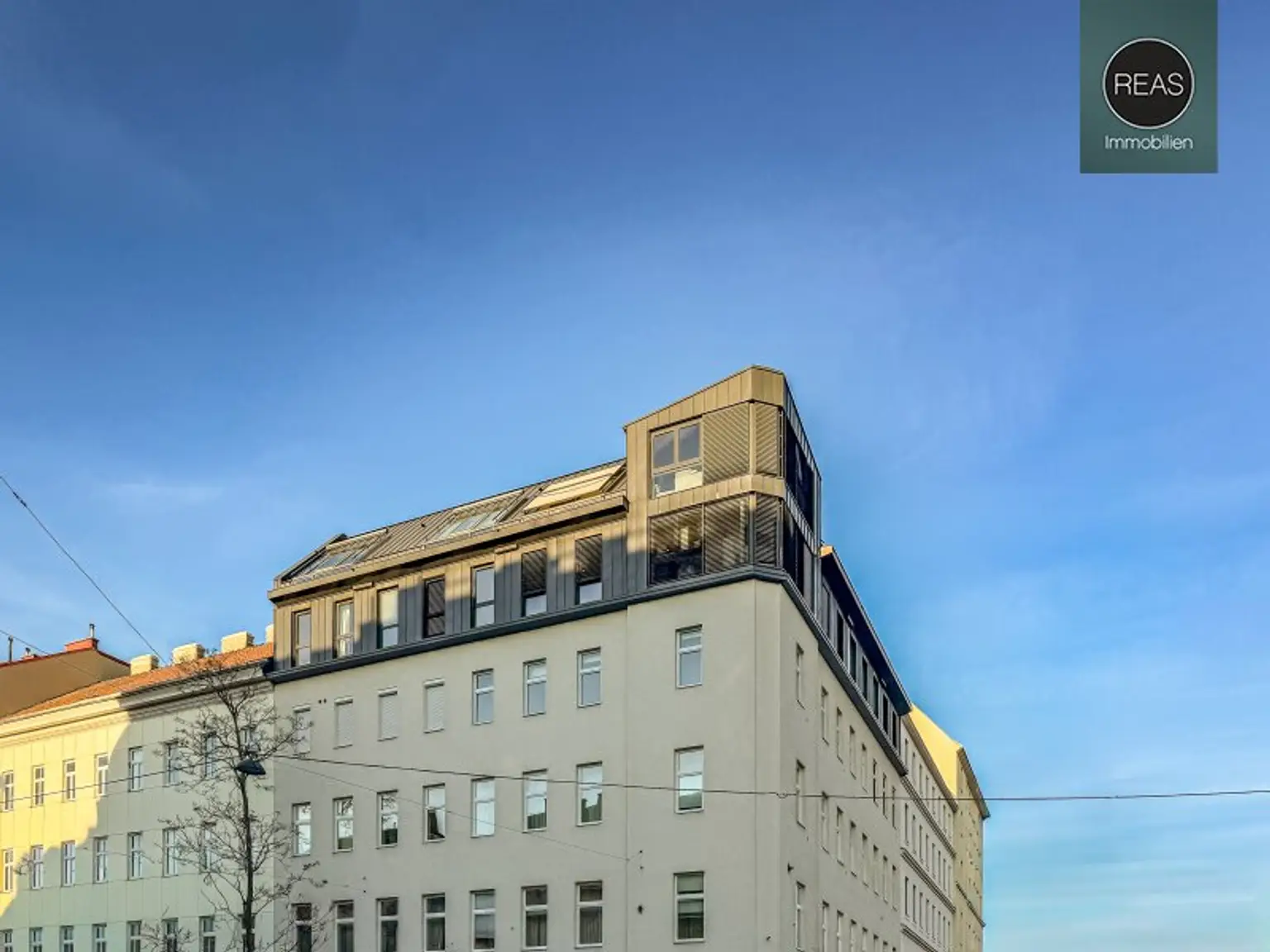 Attraktives Anlagepaket mit stabiler Rendite nahe Uno City!