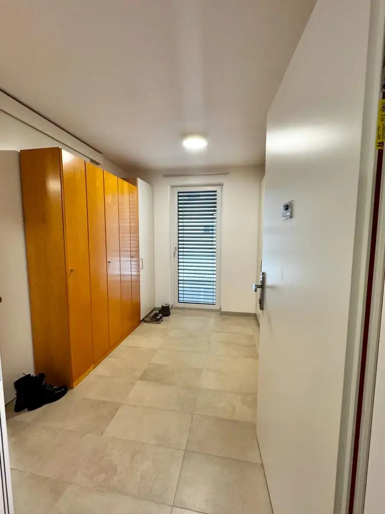 Schöne neuwertige Wohnung in Linz!!