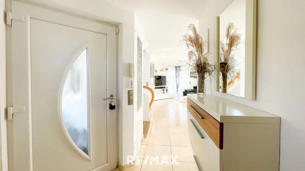 Absolute Ruhelage/Haus mit wunderschönem Garten!