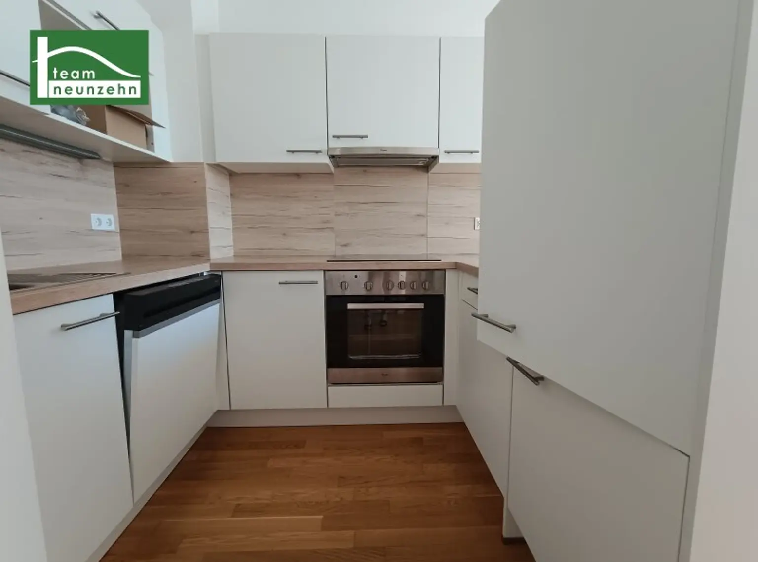 Lichtdurchflutete 2-Zimmer-Wohnung mit Balkon