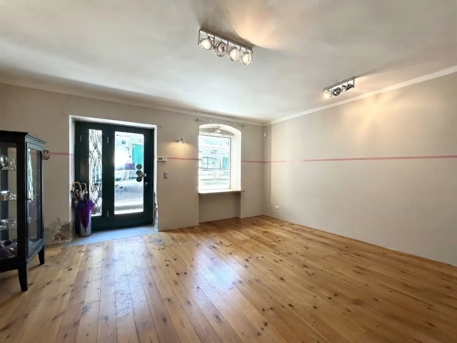 C | TOP Geschäftslokal ++ Strozzigasse - 1080 Wien | Prima Service Immobilien