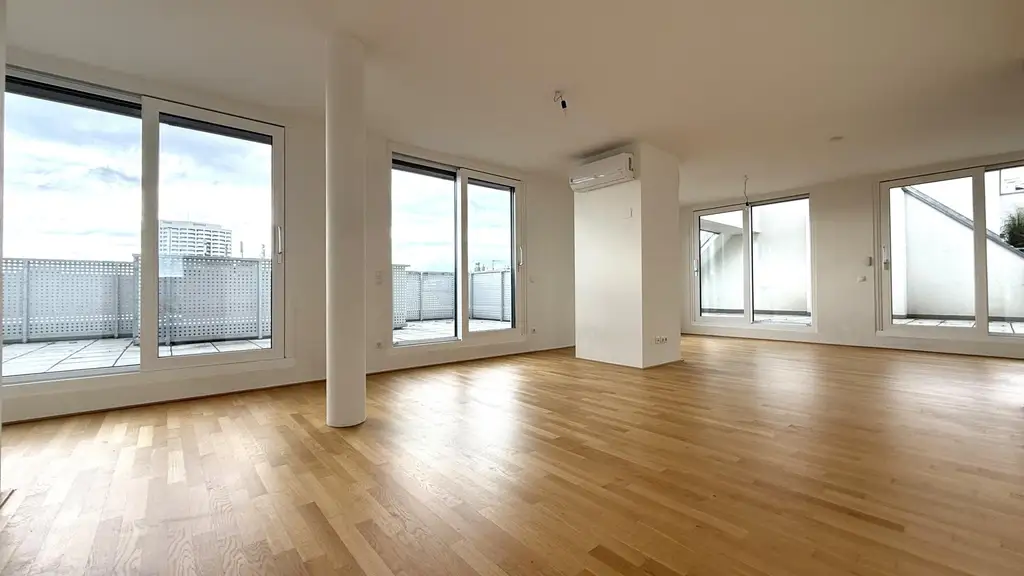 HIGH-LEVEL-PENTHOUSE mit POOL am Dach und DIREKTLIFT!!! 140m² TERRASSENFLÄCHE!!!