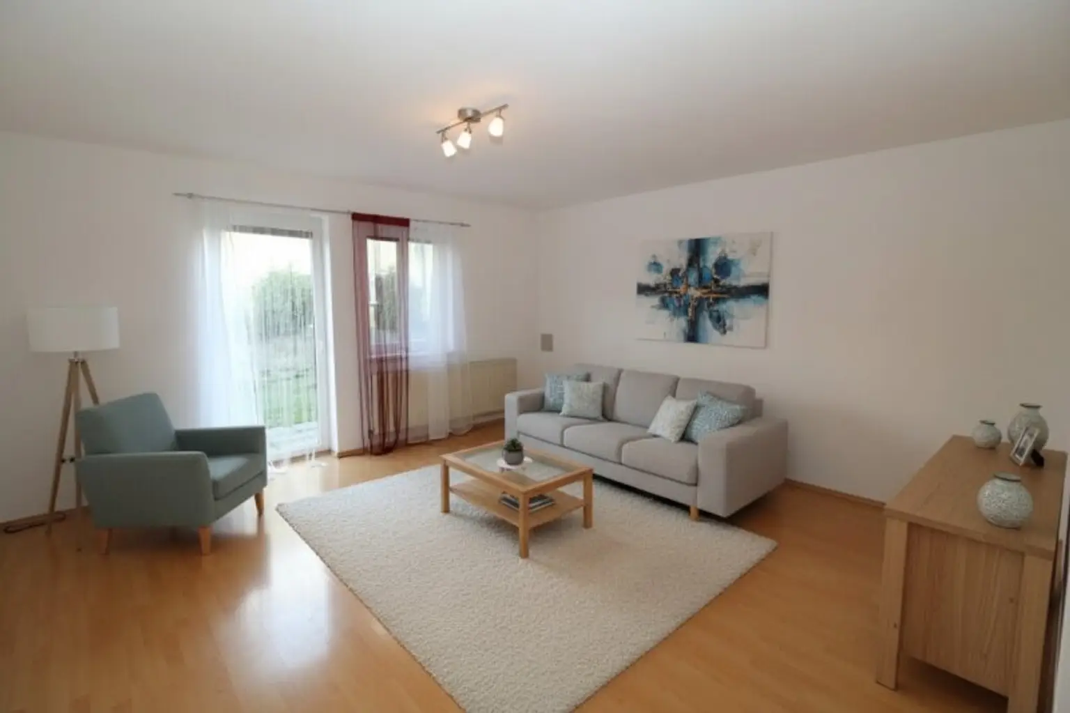 CHARMANTE SINGLEWOHNUNG in S-BAHNNÄHE