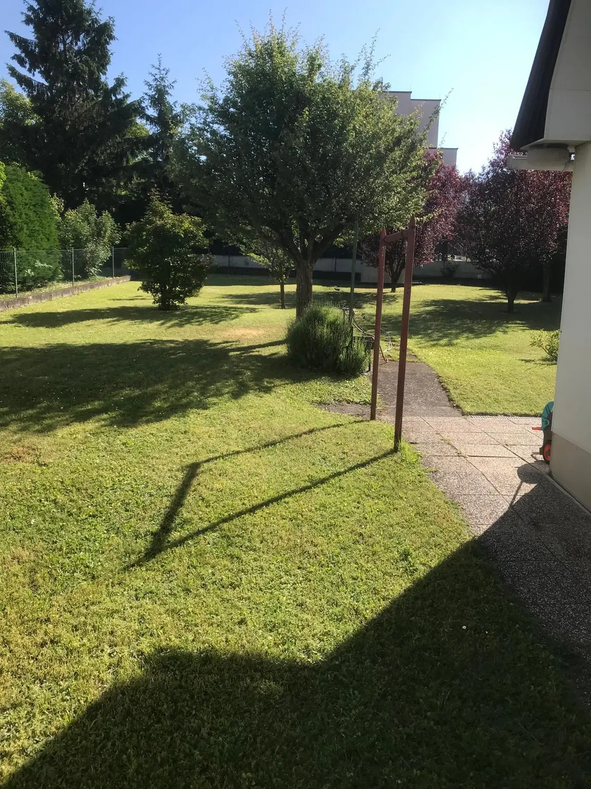 Grundstück mit Altbestand in attraktiver Wohngegend in Oberlaa !