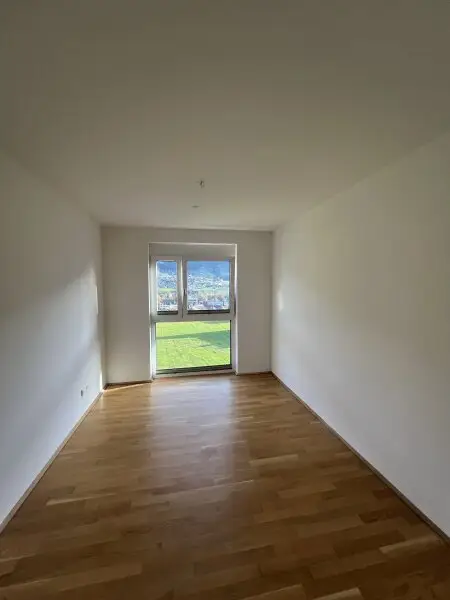 JENBACH - Neuwertige, sonnige 3 Zi.-Mietwohnung mit Balkon in Toplage