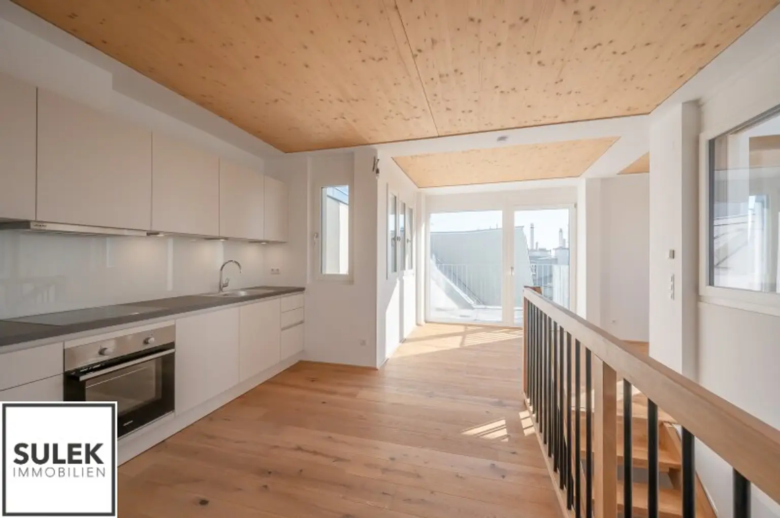 Dachgeschoßwohnung im Herzen des 2. Bezirks – 83 m² Wohnkomfort