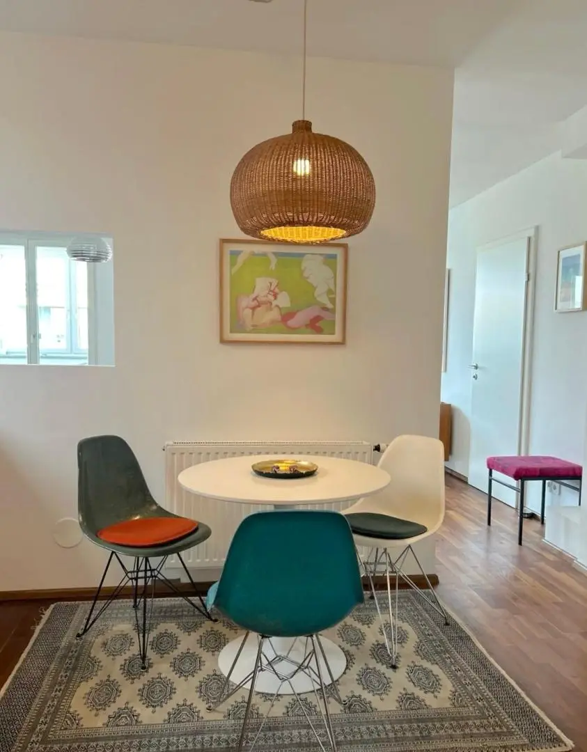 charmante 2-Zimmer-Wohnung mit Loggia im Dachgeschoss