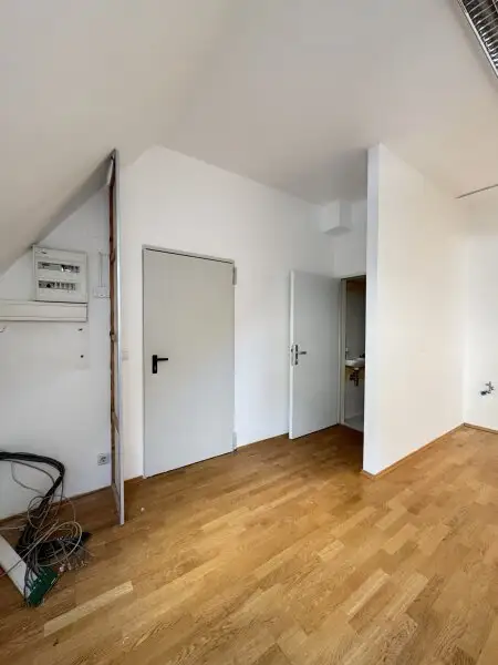Moderne Büro-/Praxisfläche in 1040 Wien