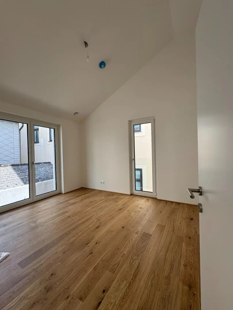 Erstbezug - 3 Zimmer-Wohnung mit Hausflair mitten in Gmunden