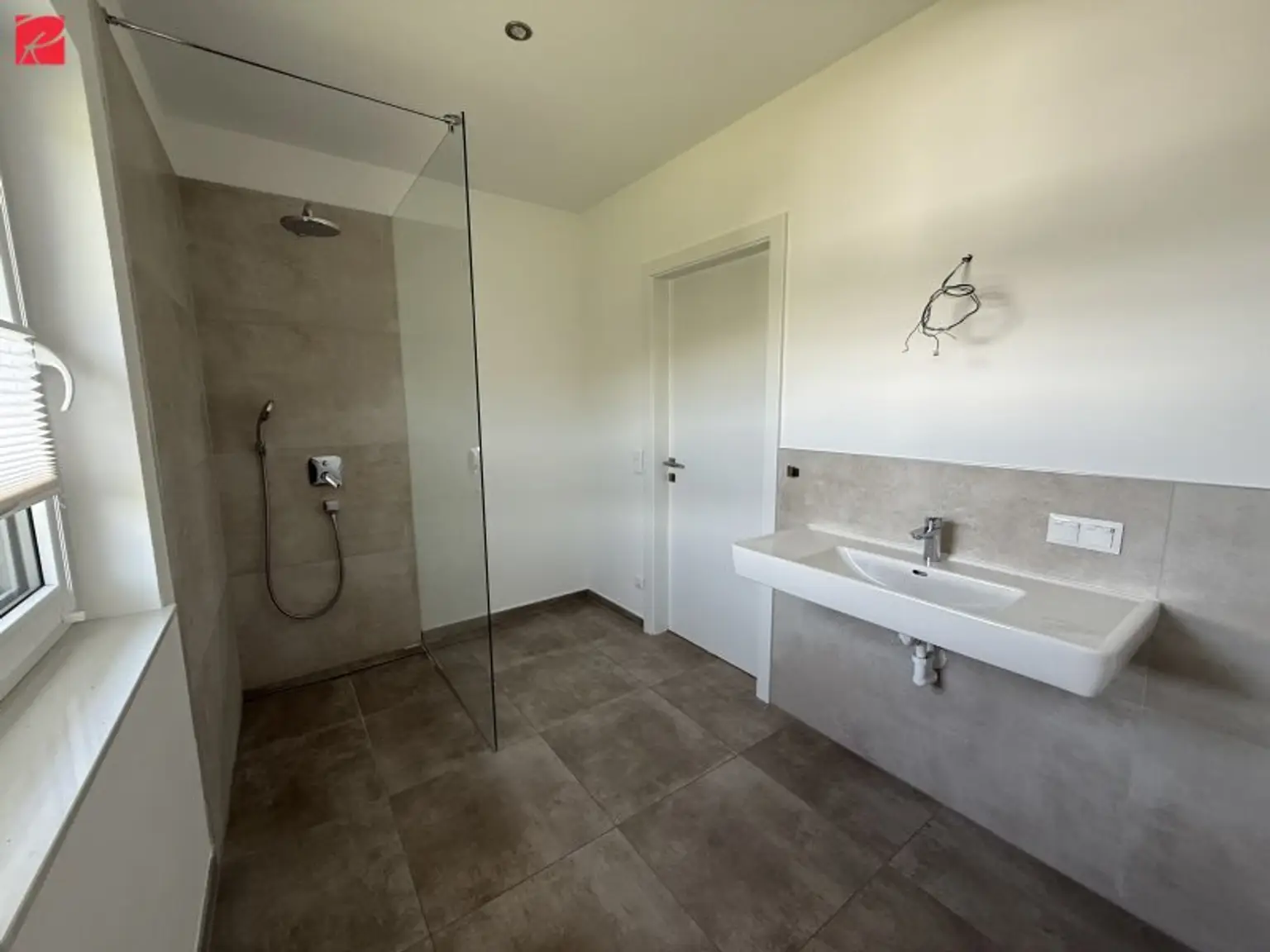 Ruhe Pur: Moderne Pärchenwohnung mit Südbalkon!