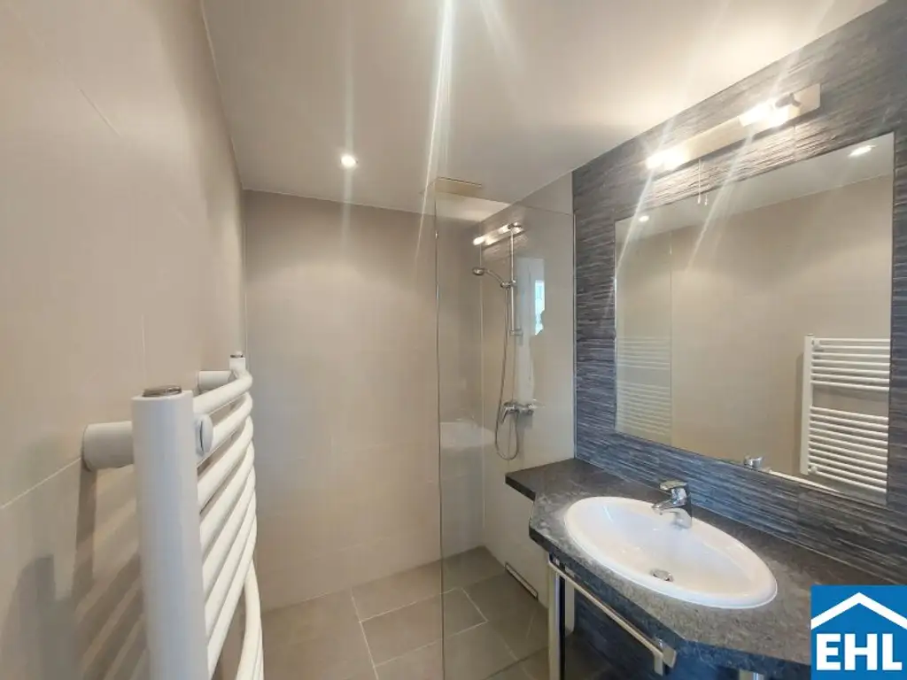 Großzügige 4 Zimmerwohnung mit Freiflächen am Kaasgraben