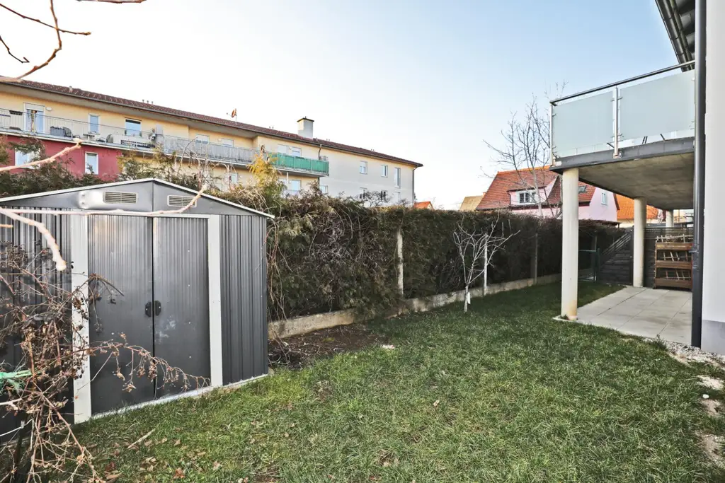 Neuwertige, moderne Doppelhaushälfte zum Verkauf