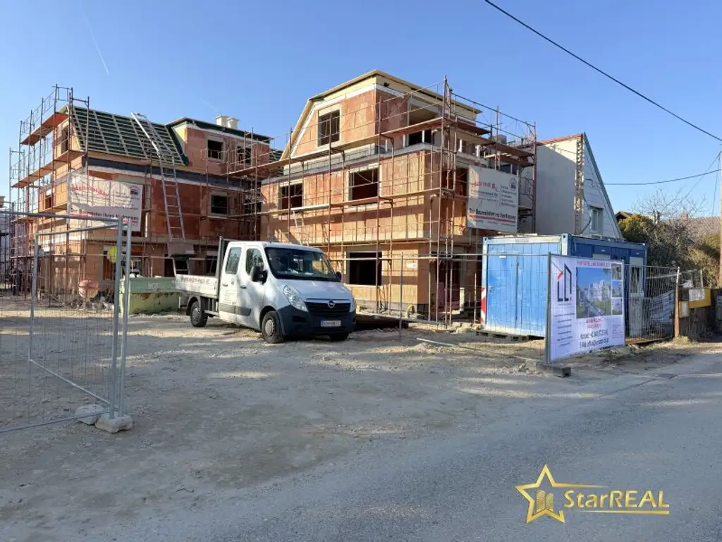 TOP U-BAHN-ANBINDUNG! EINFAMILIENHAUS MIT KELLER. 210m² GARTEN!  PROVISIONSFREI für den Käufer.