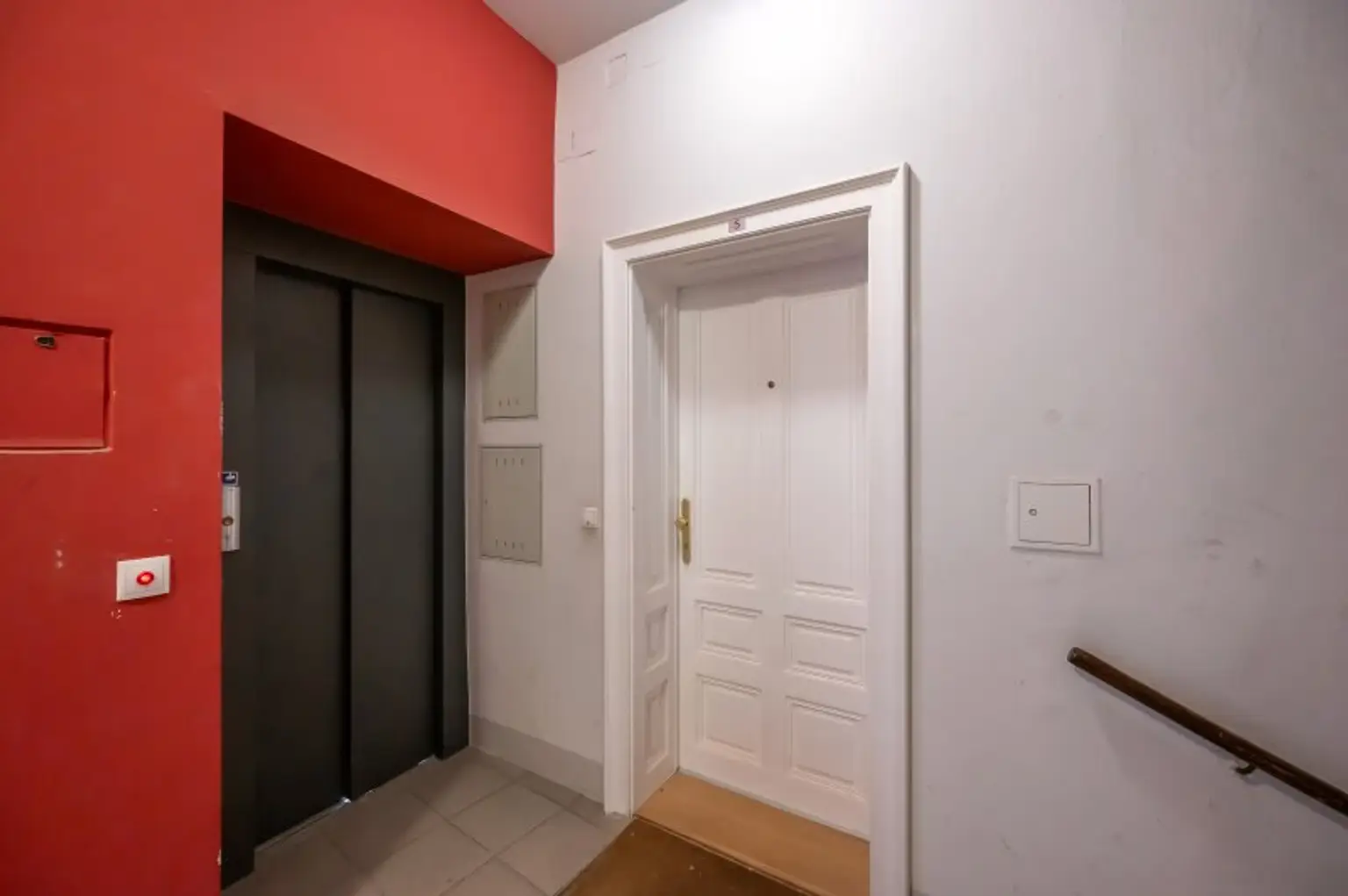 ++NEU++ Fantastische 2-Zimmer Altbauwohnung in bester Lage des 2. Bezirks mit Balkon