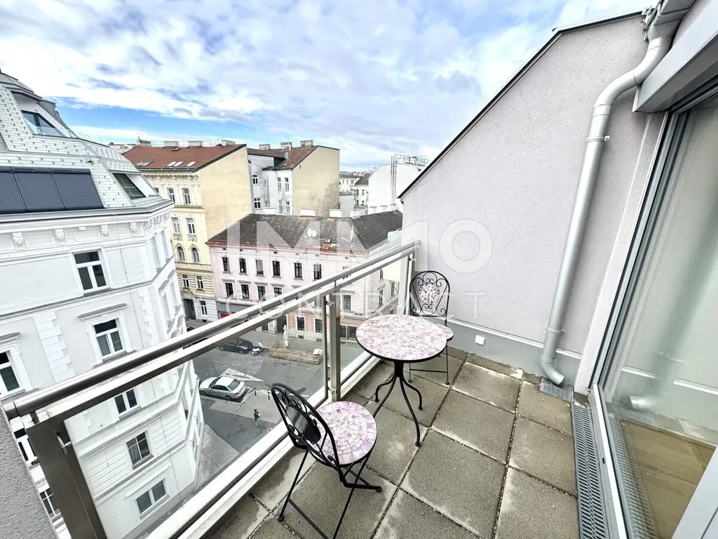 Exklusive City-Maisonette mit Panoramablick, Kamin & Abendsonne über der Stadt