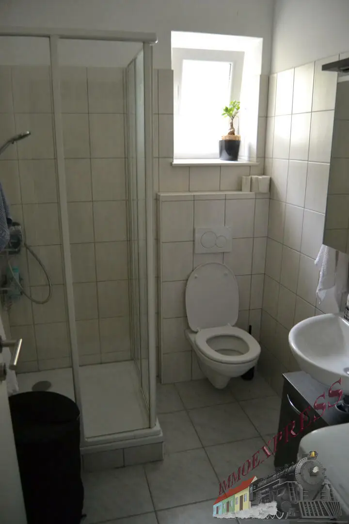 Entzückende 40 m² Wohnung - Ihr neues Zuhause mit Badebiotop vor der Türe! Wohnung wird leer übergeben!