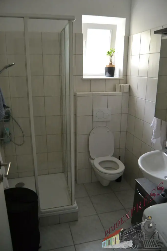 Entzückende 40 m² Wohnung - Ihr neues Zuhause mit Badebiotop vor der Türe! Wohnung wird leer übergeben!