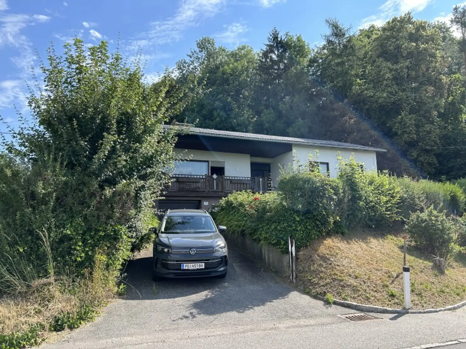 Charmantes Einfamilienhaus mit großem Grundstück in Freudenstein, Feldkirchen an der Donau