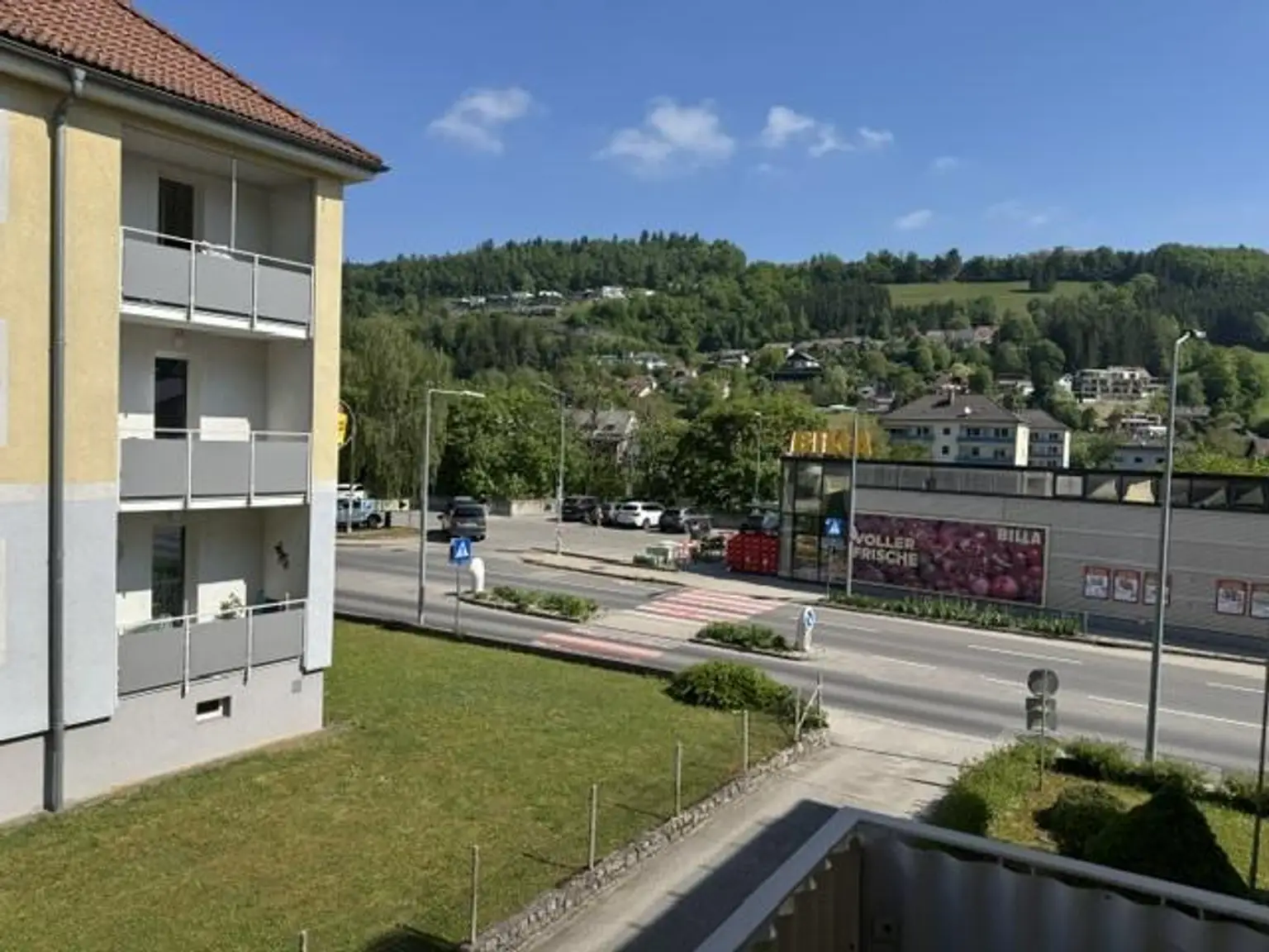 Blick Balkon - Billa