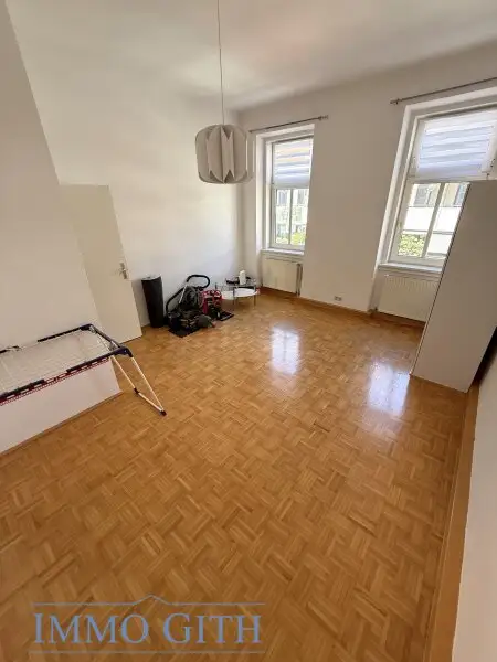 UNBEFRISTETE 2-ZIMMER-WOHNUNG MIT LIFT & U1 „ALTES LANDGUT“ VOR DER TÜR – 1100 WIEN ZU MIETEN!