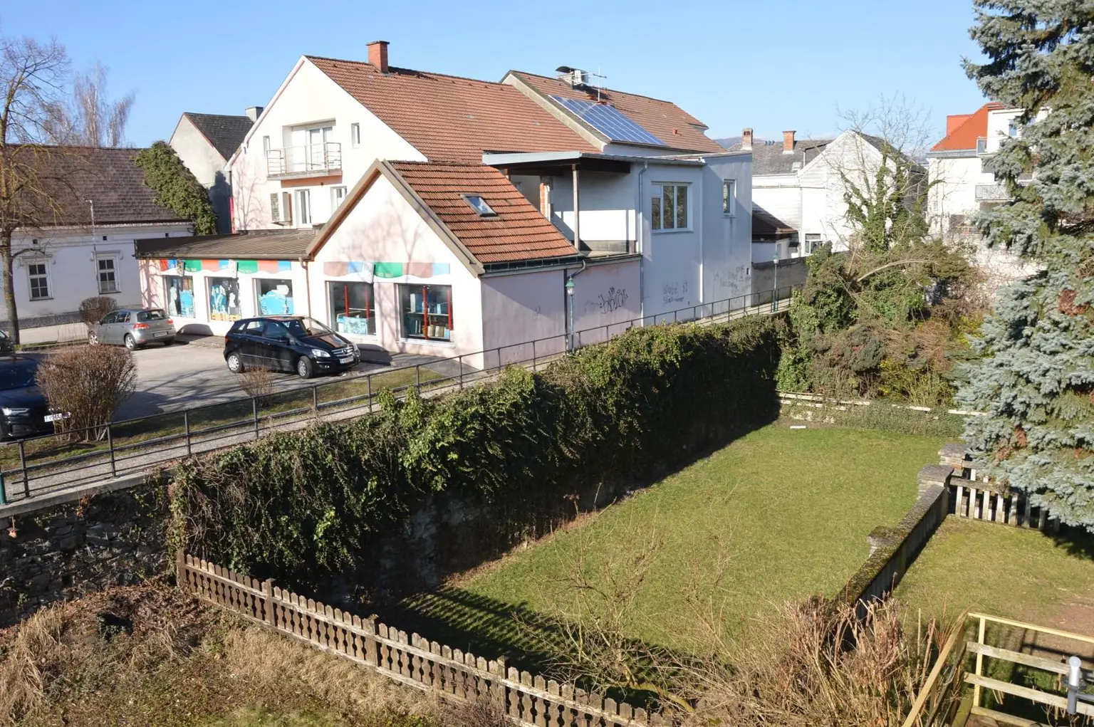 Blick zum Burggraben