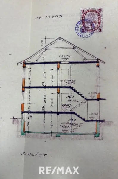Voll unterkellertes Zweifamilienhaus mit Garten, Carport & Garage in sonniger Zentrumslage von Bad Hall!