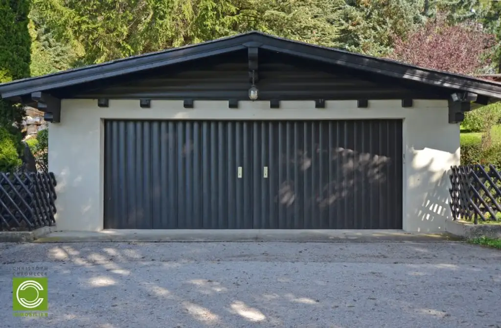 CHRISTOPH CHROMECEK IMMOBILIEN - SULZ IM WIENERWALD - Traumhafter Baugrund mit Blockhaus in Grün-Ruhelage!