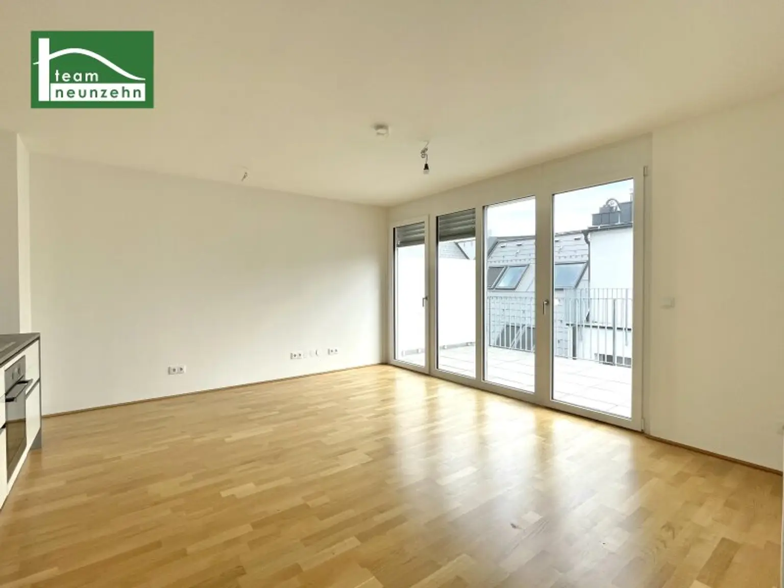 3-Zimmer Wohnung inkl. Freifläche und Einbauküche  – ab sofort beziehbar!
