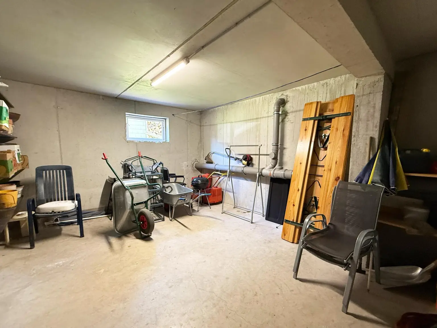 Allgemeiner Raum Keller