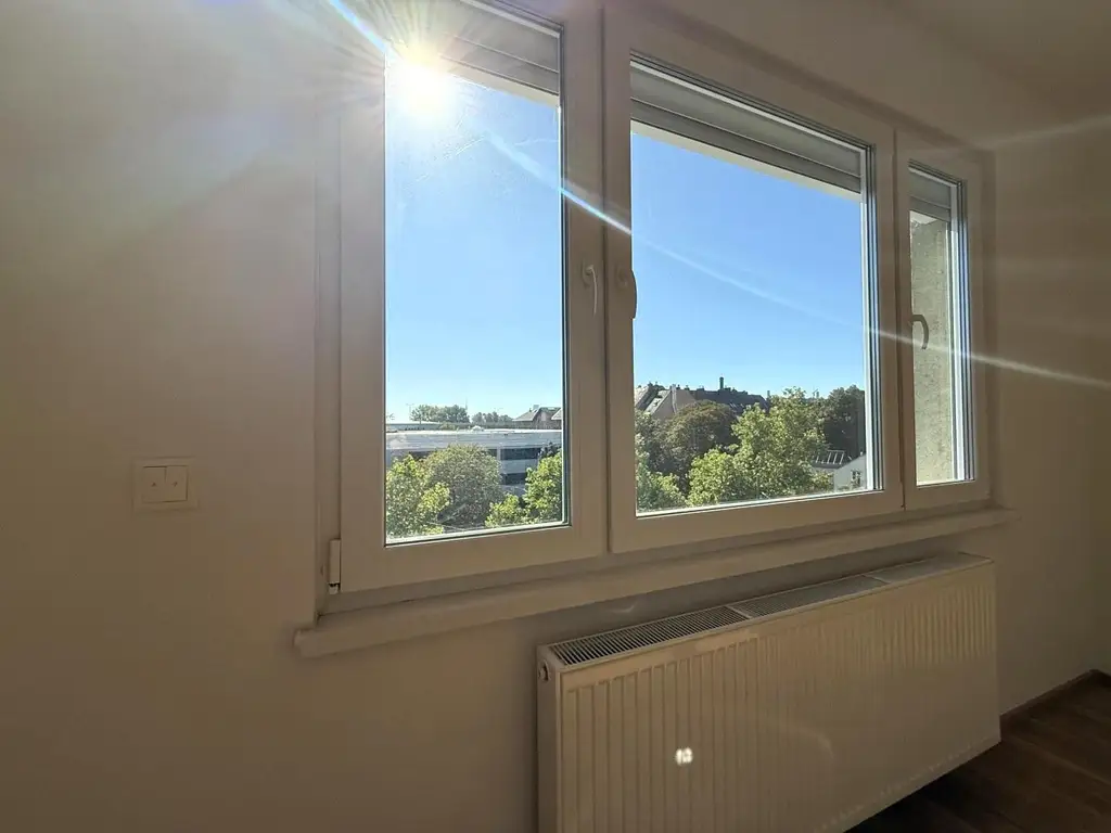 3-Zimmerwohnung im Erstbezug nach Generalsanierung // 3-room apartment, first occupancy after complete renovation //