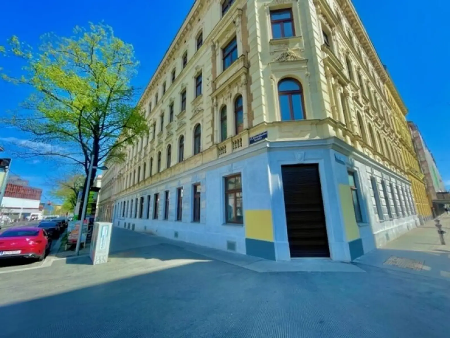 EXZELLENTE ORDINATION-PRAXIS-BÜRO-ATELIER - Nähe Wiener Stadthalle - 1150 WIEN-Bestlage!