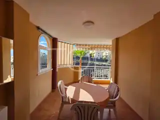 e2ab6926-cc76-477f-b8fd-dbd6b2896d6d