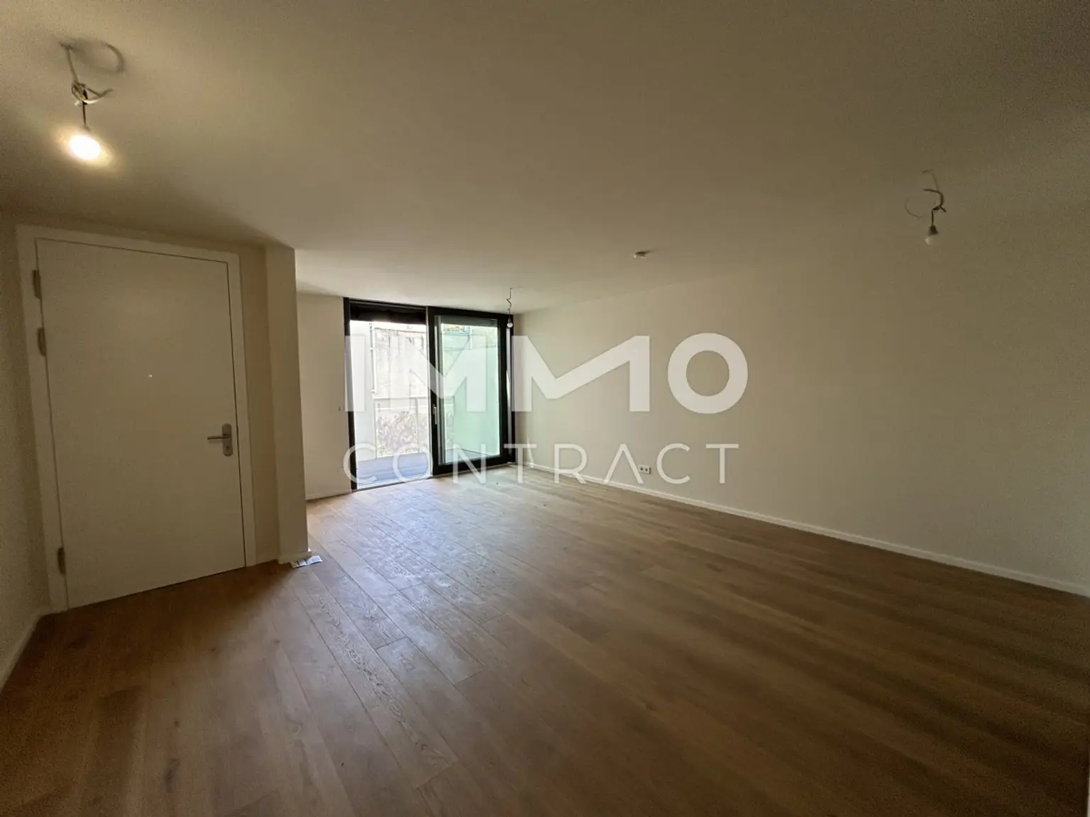 GROSSZÜGIGE 2-ZIMMER-WOHNUNG MIT
BALKON
