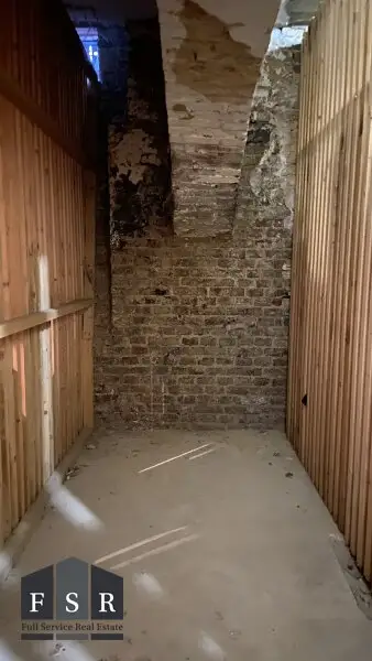 3-Zimmer Dachgeschoß-Wohnung mit Terrasse - Allgemeingarten und Ubahnnähe
