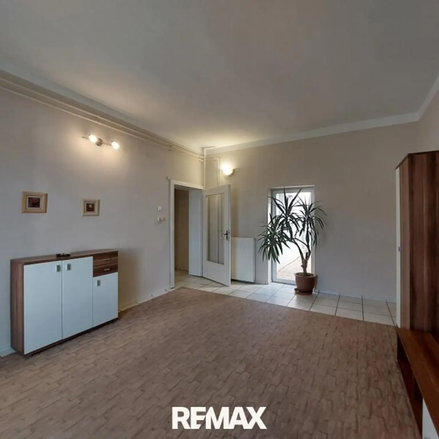 Wohnung 2 zweites Zimmer