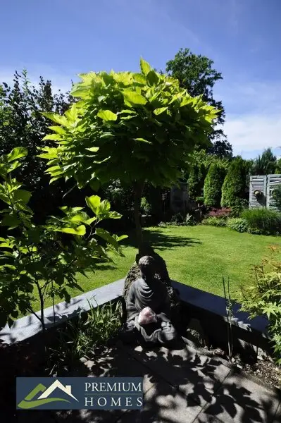 BREITENBACH am Inn - Großzügiges Einfamilienwohnhaus mit Terrasse, Balkon, Keller, Garage, zwei Carports, Garten, Gartenhaus, Geräte- und Holzschuppen