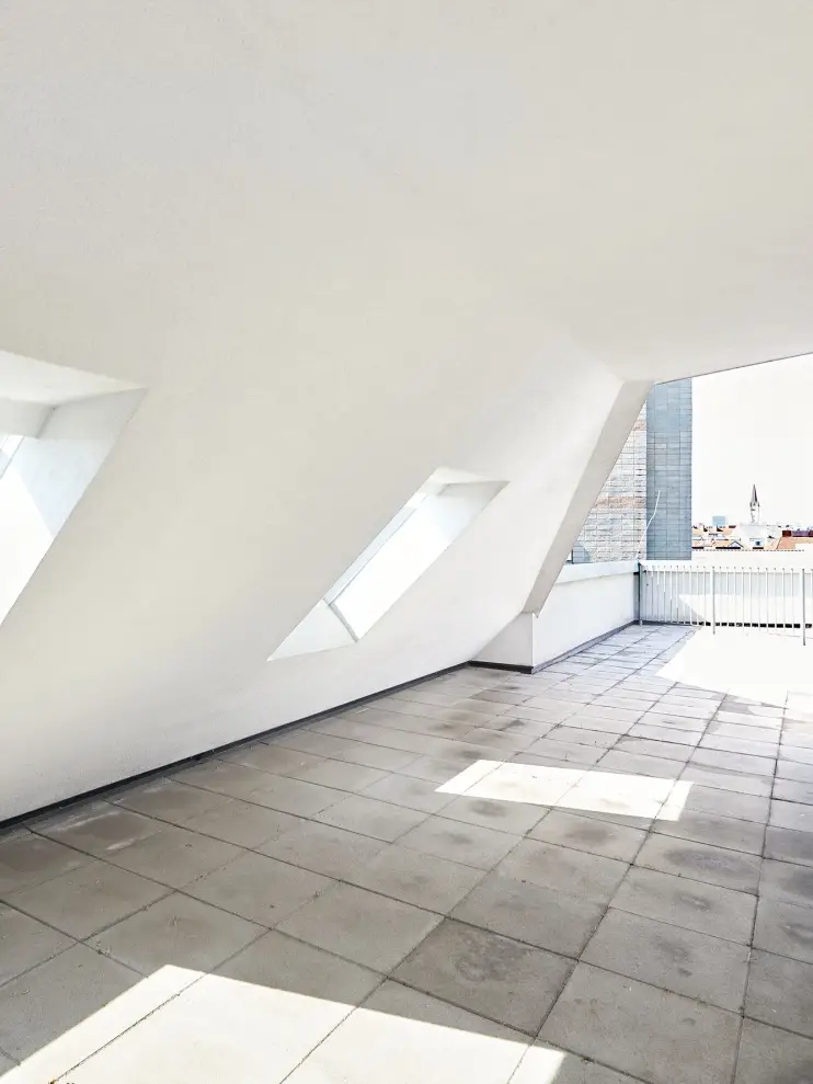 Loggia I