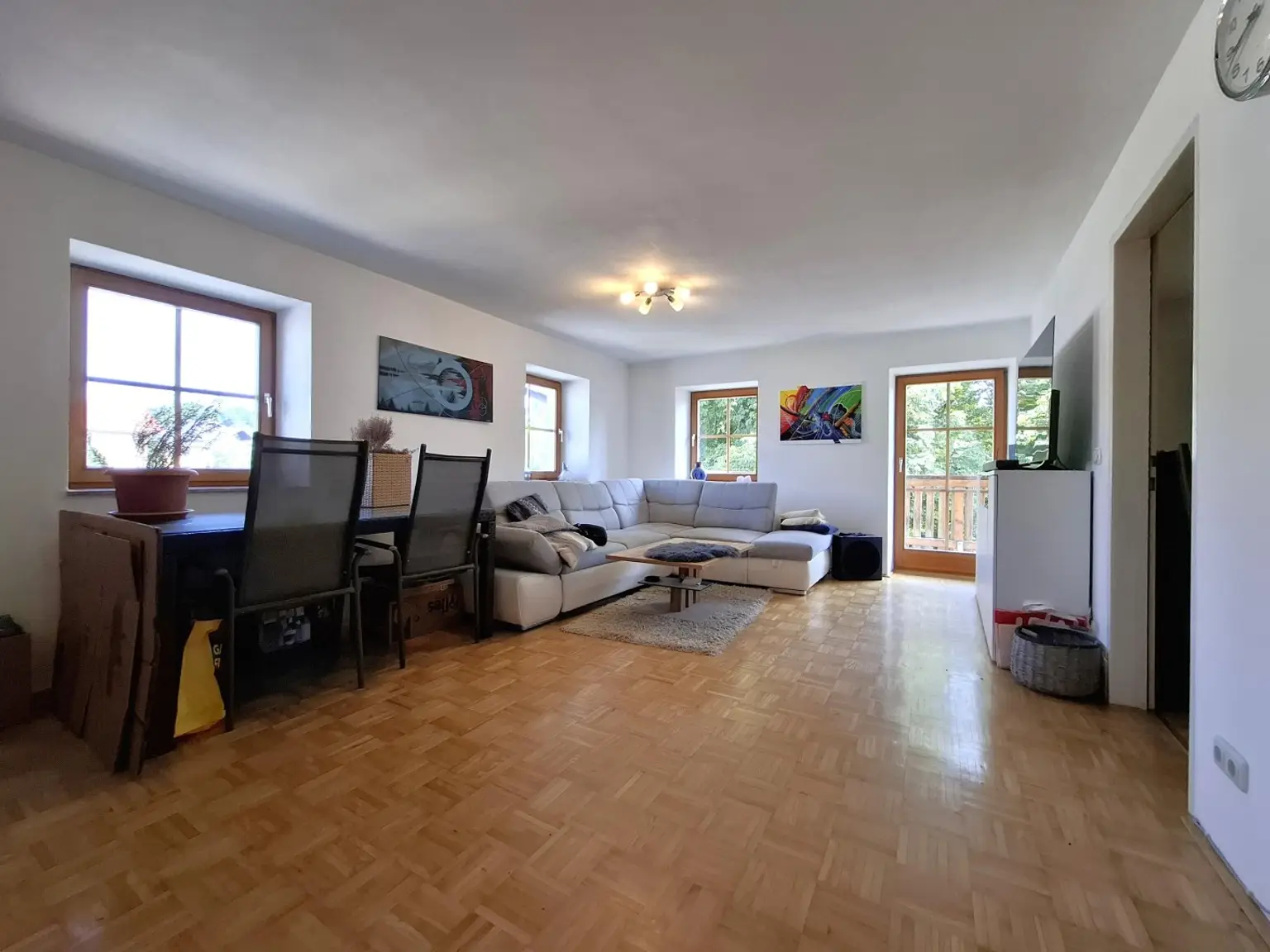 Nette 2.Zi.-Wohnung mit großem Balkon