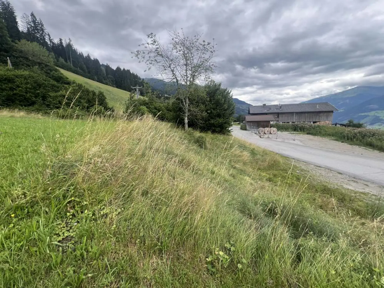 Sonniges Baugrundstück in Hart im Zillertal