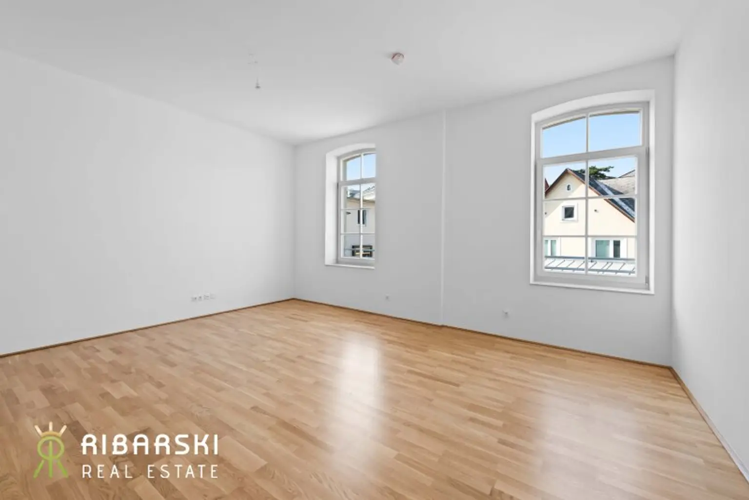 PROVISIONSFREI inkl. 2 TG Plätze - Wohnen in Verbundenheit - stylische Maisonette mit südseitiger Dachterrasse