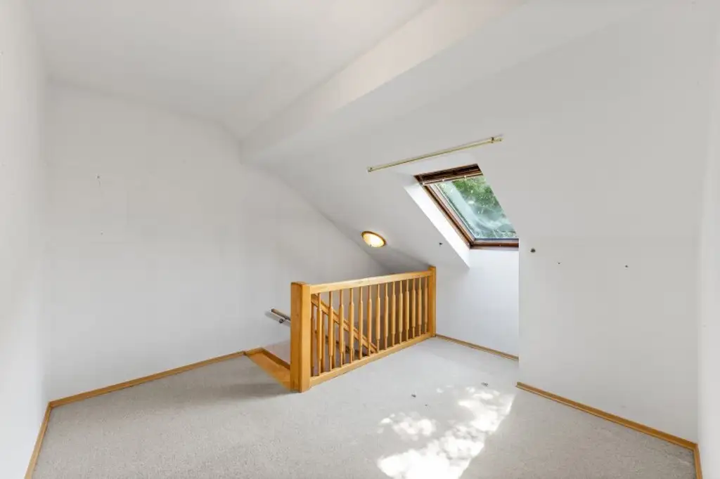 Bestlage Langenzersdorf: Unverbaubarer Fernblick!