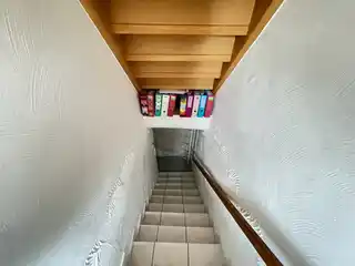 Treppe ins KG