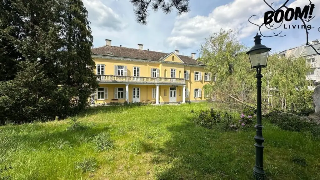 Ästhetische Villa mit charmanter Parkanlage in Hietzing