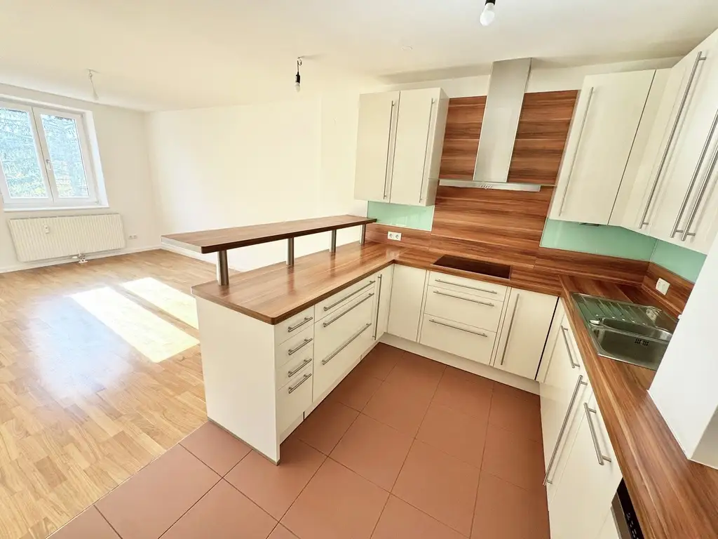 TRAUMHAFTE NEUBAUWOHNUNG IN GRÜN-RUHELAGE | HELLE 4 ZIMMER MIT BALKON | TOPLAGE