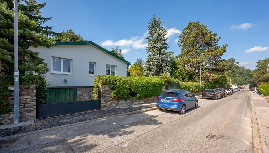 BAUTRÄGER AUFGEPASST: GRUNDSTÜCK FÜR 2 DOPPELHÄUSER | ODER 2 EINFAMILIENHÄUSER