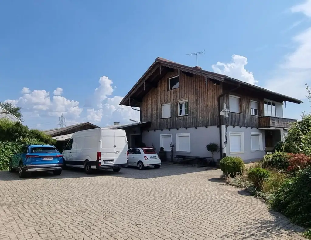 Generationenhaus (4 Wohneinheiten) in Traumlage in 8530 Deutschlandsberg