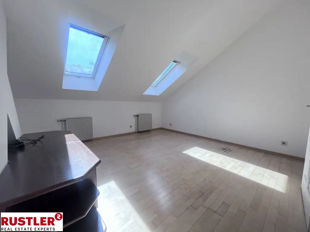 Einzigartiges Stadthaus im Herzen Mariahilfs | Dachterrasse | Garagenstellplatz vor der Haustüre