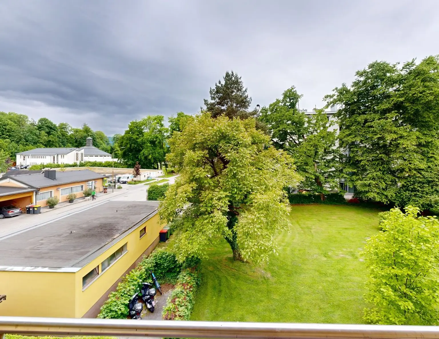 4-Zimmer-Wohnung mit Balkon und Parkplatz in guter Lage von Gmunden