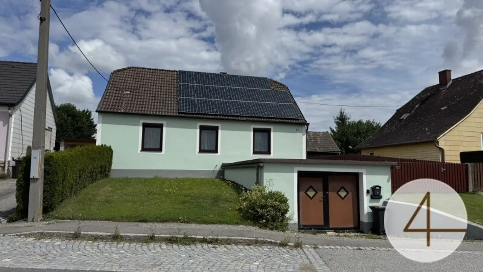 Tolles Einfamilienhaus mit Pool