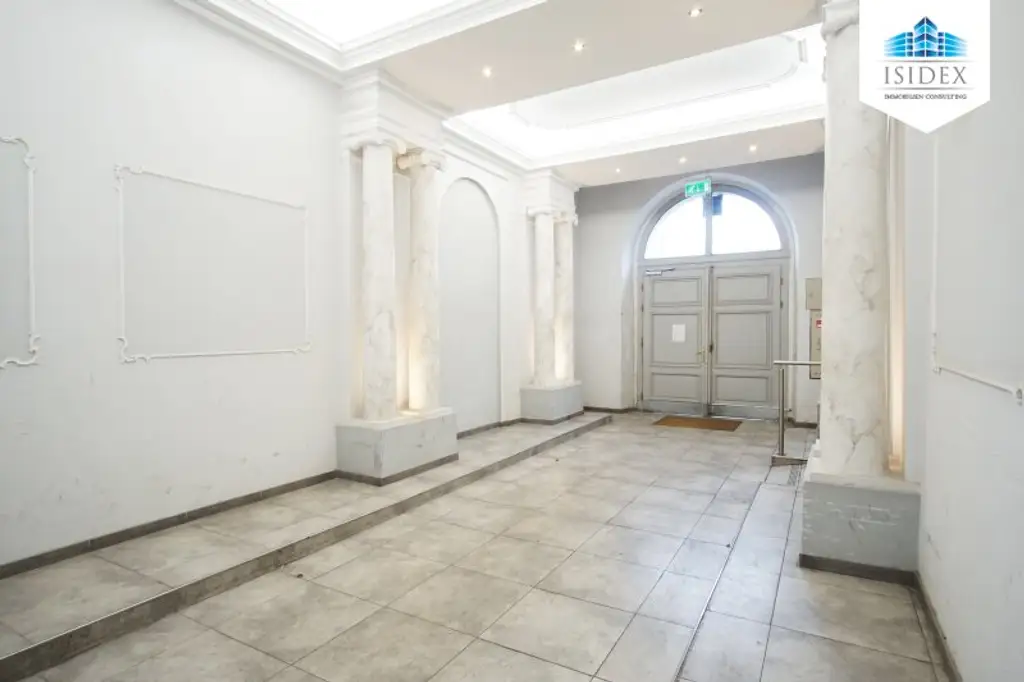 **NEU** Top ausgestattete 3-Zimmer DG-Maisonetten-Wohnung mit großzügiger TERRASSE und SAUNA! Perfekte Lage!!